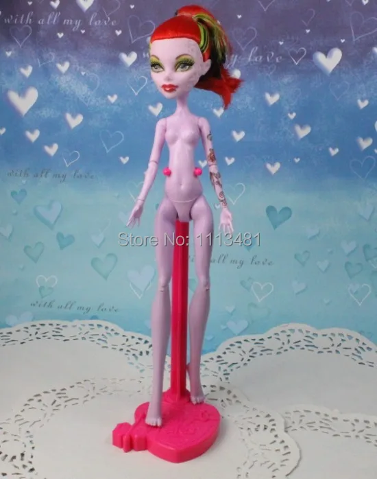 Monster Doll Stands (7).jpg