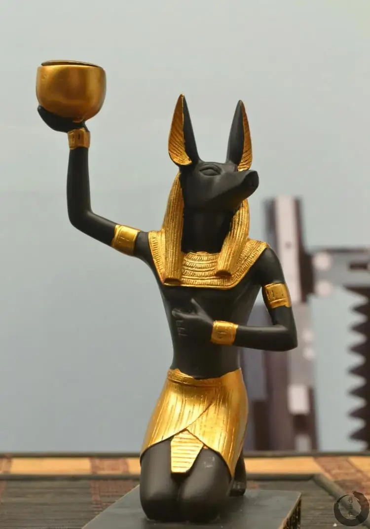 Гостиная Египетский стиль украшения собака Бог Anubis настольная креативная подсвечник домашний орнамент подарок украшения - Цвет: Right