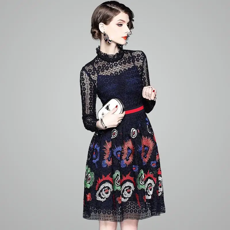 

Spring 2019 Dress Sexy Fashion Hollow Out Print Lace O Neck Women Vintage Plaid Night Club Body con Party Dresses Wholesale