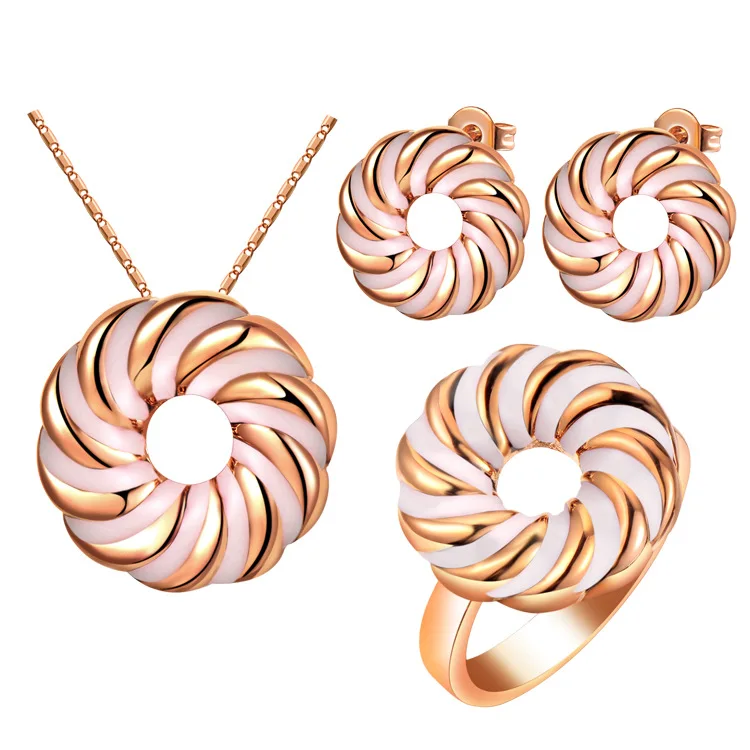 

Ring Luxury Women's Necklace Earrings Jewelry Sets UK Ring Pendant Earring Set white circle made of thread
