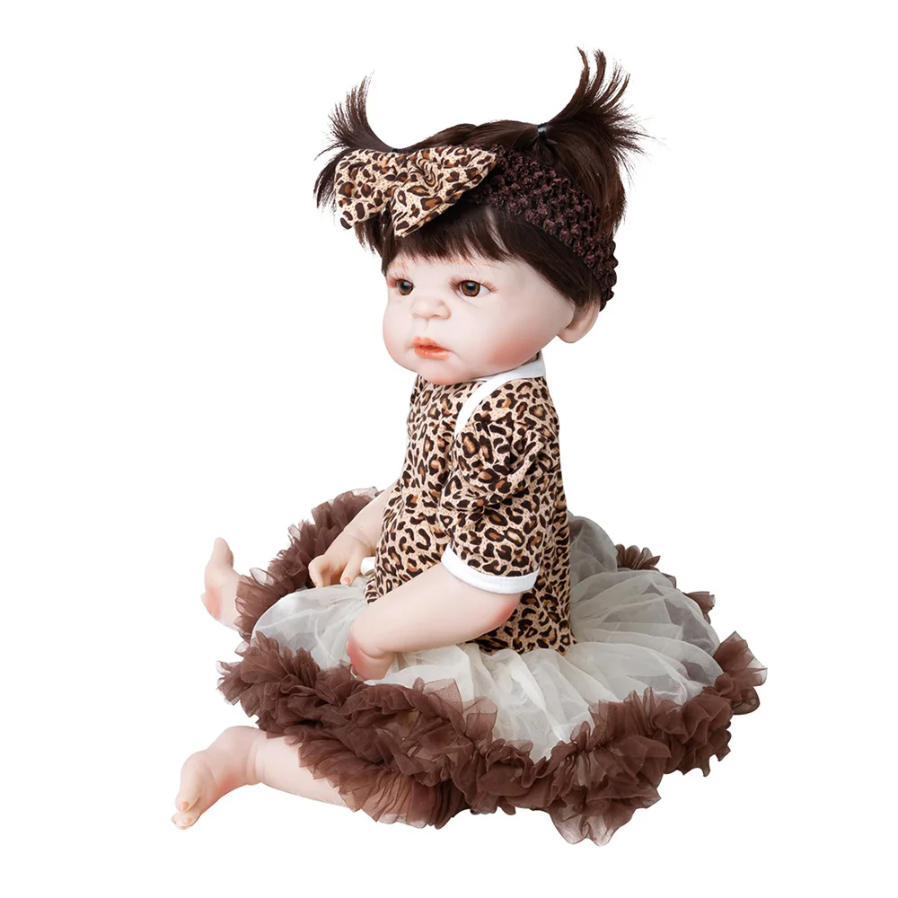 22 '56 см силиконовые куклы для новорожденных с хлопковым телом, одет в красивый свитер Реалистичная кукла Возрожденные Игрушки для девочек