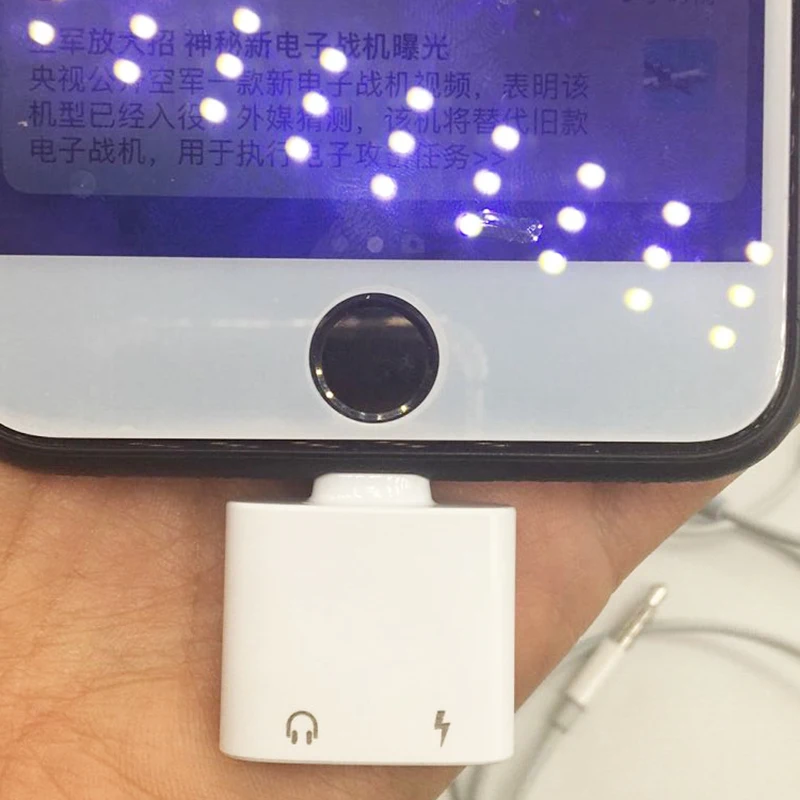 3.5MM AUX Audio Charge Adapter for iPhone 7 8 Plus X XR XS MAX 3.5mm Earphone Headphone Adapter Newest Audio Conventer