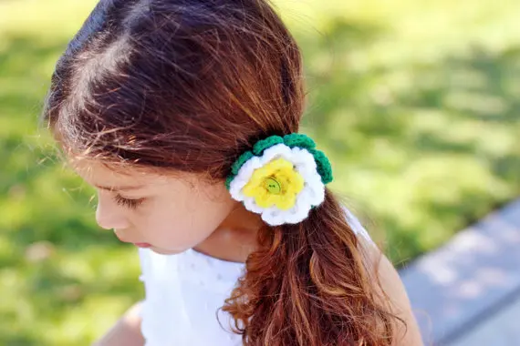 Crochet hair tie, flower ponytail, hairtie, crochet barrette, hair ...