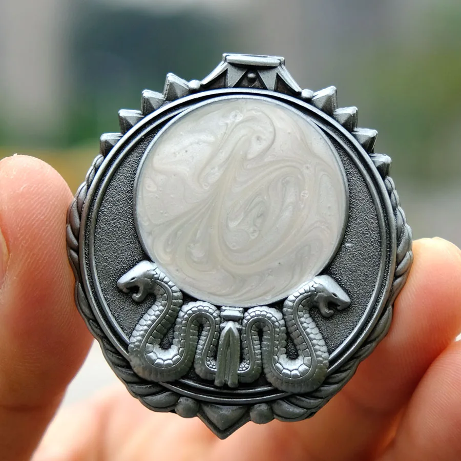 

Horcrux Nagini Metal Pin Badge Chestpin Brooch Costume Accessories Ornament Decor