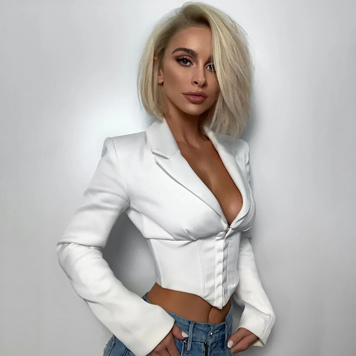 

New Lady Short jacket Long Sleeve Women Suit Bodycon Jacket Female High Street Outwear Deep V Neck White Sexy Club Blouse Coat