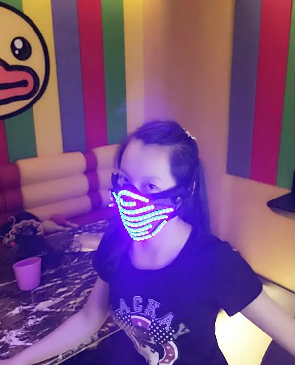 QQ20190222003310