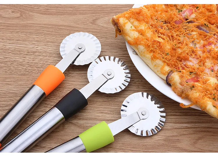 1PC Round Pizza Cutter Stainless Steel Pizza Knife Cutter Pastry Pasta Dough kitchen Baking Tools KX 263 1PC Round Pizza Cutter Stainless Steel Pizza Knife Cutter Pastry Pasta Dough kitchen Baking Tools KX 263