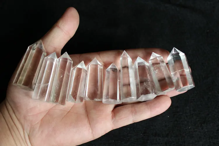 

10 Pieces Small NATURAL CLEAR QUARTZ CRYSTAL POINTS HEALING Wholesales Free Shipping !!