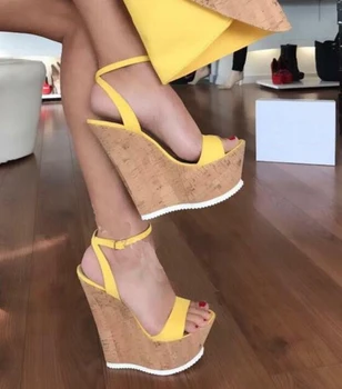 

Hot Selling Open Toe Platform Wedge Sandal Woman Wood Heels Mixed Colors Buckle Strap Wedding Shoes OL Ladies Daily Party Shoes