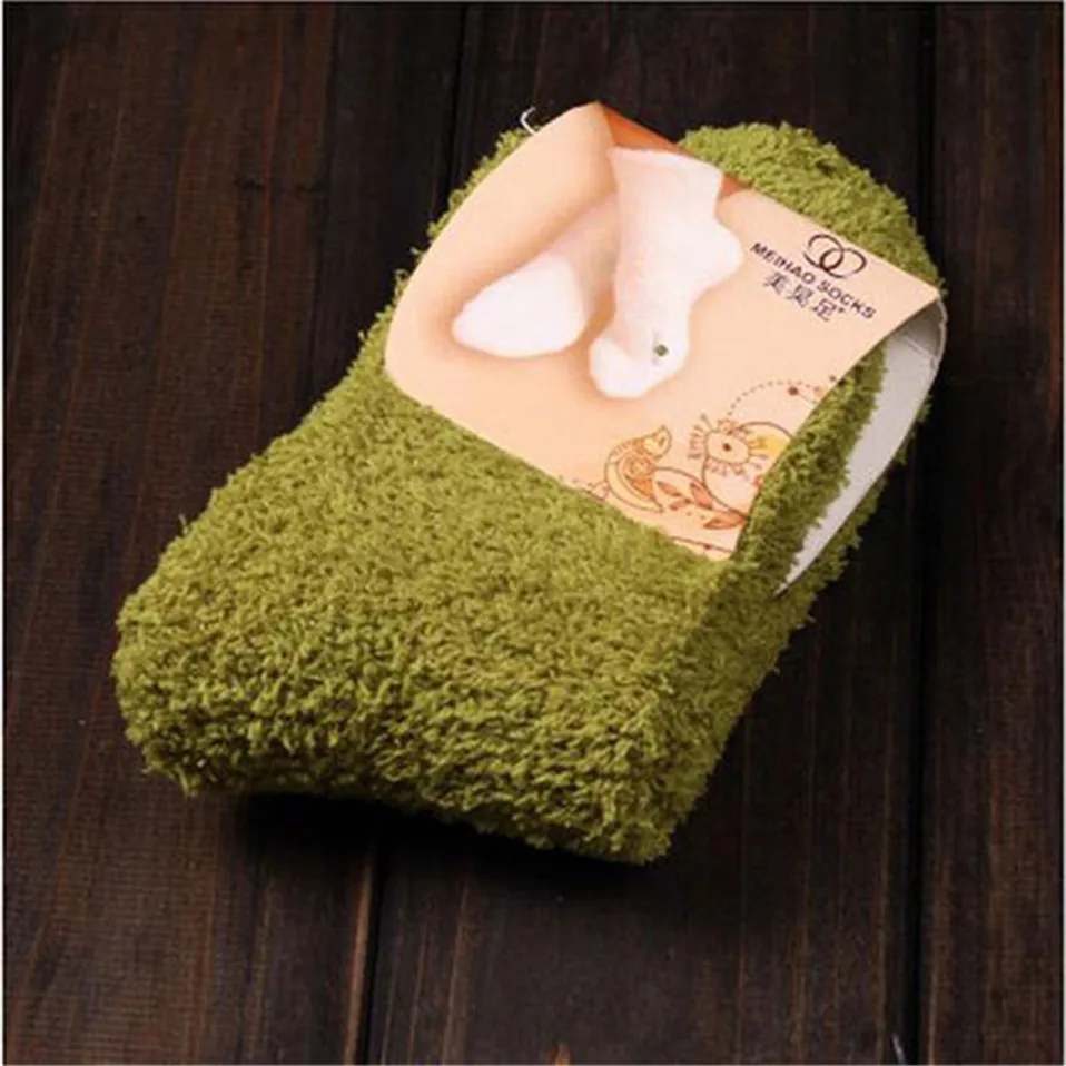 Women-Bed-Socks-Pure-Color-Fluffy-Warm-Winter-Kids-Gift-Soft-Floor-Home-Accessories.jpg_640x640 (2)