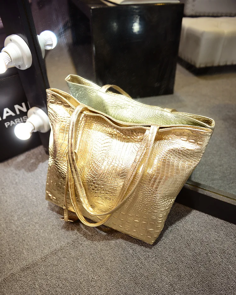 3169776174_1787741071
