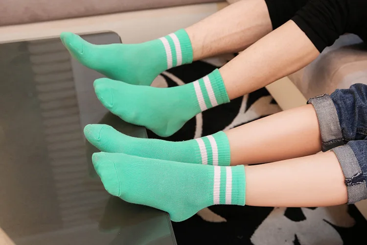 2266122482_1033116998