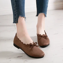 Женская обувь на плоской подошве; коллекция года; британский стиль; замшевая обувь на плоском ходу; обувь с круглым носком на шнуровке; милые элегантные школьные повседневные женские туфли без застежки