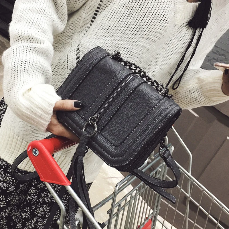 

Women Bags New Fall Embossed Small Square Package Korean Version Of Wild Handbags Fashion Fringed Shoulder Messenger Bag