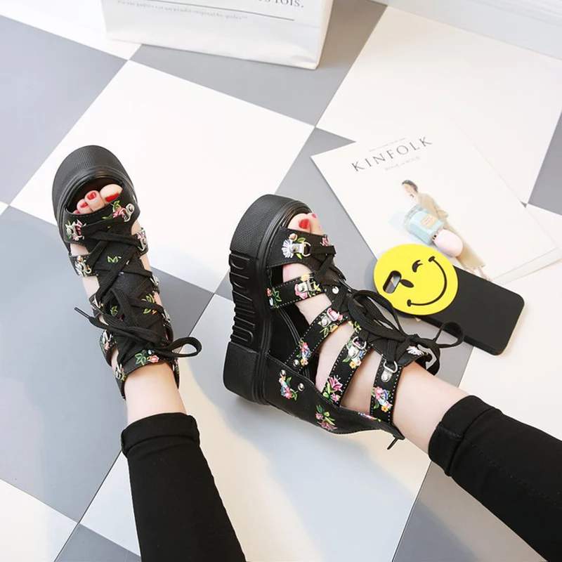 

Dropshipping Spring Women Sandals High Heel Casual Ethnic Flower Floral Toe Wedges Platform Height Increasing Ladies Shoe Chunky