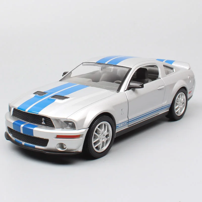 1/24 дорожный знак Ford Mustang Shelby GT 500 мышечные гоночные машины 2007 литые под давлением автомобили Весы Модель Миниатюрная игрушка для детей