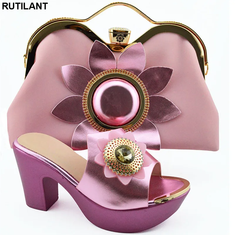 Italiaanse Dames Schoenen En Tassen Set Versierd Met Appliques Zomer Hoge Hakken Schoen Voor Vrouwen Plus Size Schoenen vrouwen Hak Italiaanse Dames Schoenen En Tassen Set Versierd Met Appliques Zomer Hoge Hakken Schoen Voor Vrouwen Plus Size Schoenen vrouwen Hak