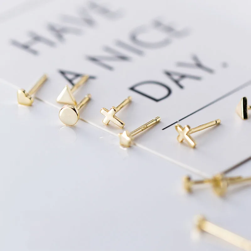 Wtltc Simple Mini Heart Star Cross Stud Orecchini 925 Sterling Sliver Small Tiny Studs Orecchini Femme Minimal Round Post Orecchini