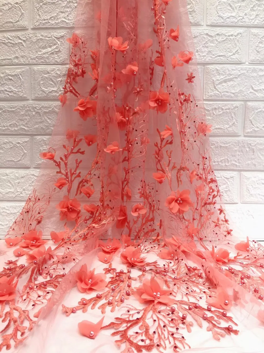 

French Net Lace Fabric 2018 Latest african guipure lace fabric with 3D applique and beads mesh tulle fabric