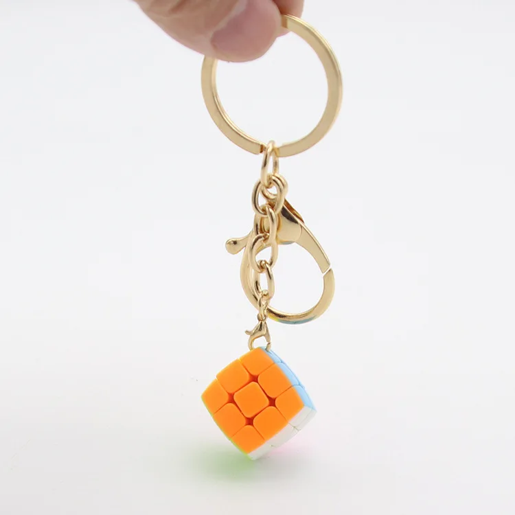 YJ yongjun мини брелок хлеб 3x3x3 волшебный куб скоростная головоломка волшебный куб Развивающие игрушки 2 см украшение с кольцом для ключей милый