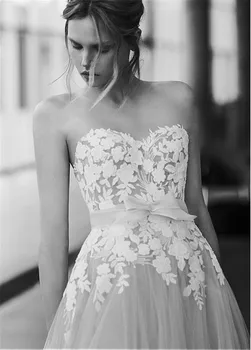 

Long Attractive Long Tulle Sweetheart A-line Lace Appliques Wedding Dress Robe De Mariee Sofuge Boho Dubai Arabic Abiti Da Sposa
