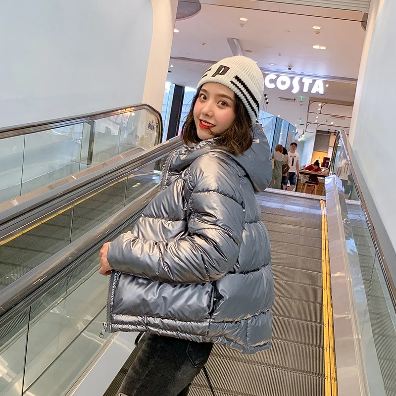 

2019 Autumn and Winter New Women's Cotton Suit Korean Casual Fashion Short Solid Color Hooded Winter Coats Jacket Women Zipper