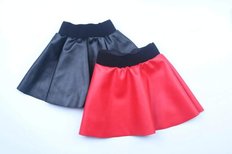 Юбки для маленьких девочек, милые юбки для маленьких детей, юбки из искусственной кожи для девочек, черный и красный цвета, для 2-8 лет,, модная дизайнерская юбка для девочек