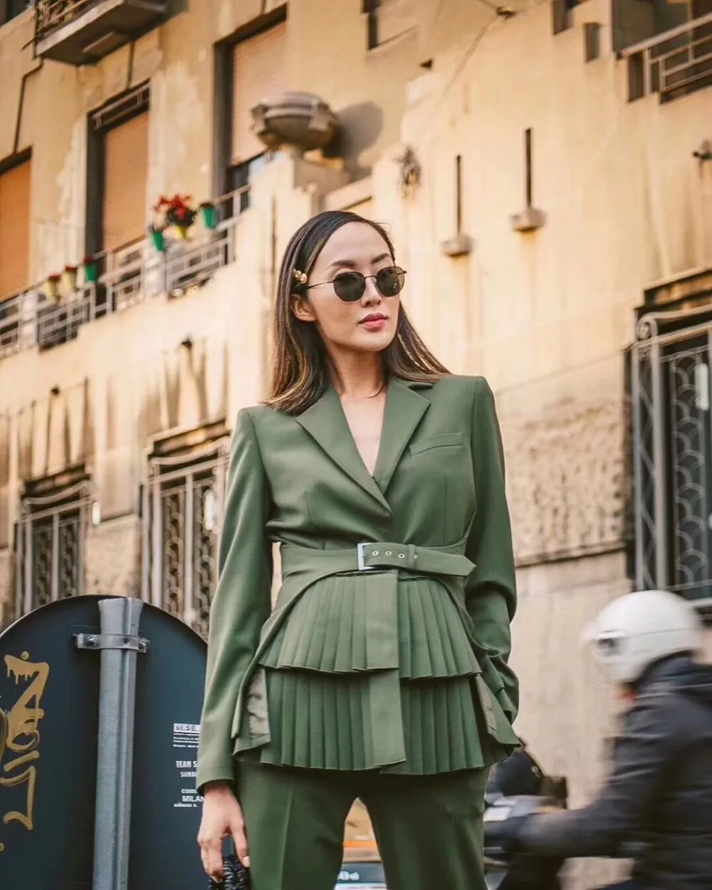 Spring-and-autumn-new-fashion-brand-leather-jackets-female-short-embroidery-Korean-fashion-motorcycle-PU-jacket.jpg_640x640