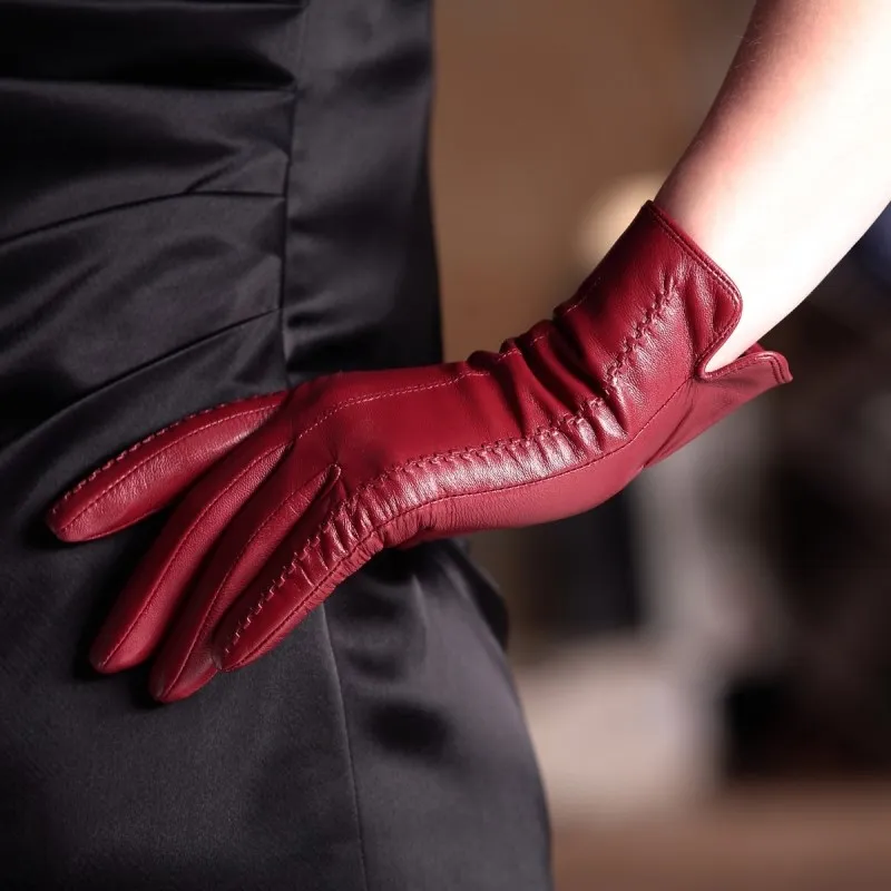 Velvet Lining Gloves Women S Genuine Leather Gloves Female Short Design Autumn And Winter Thermal Leather 