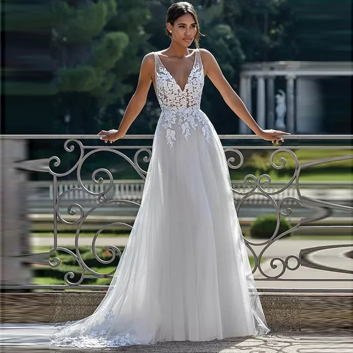 

Beach Wedding Dresses Boho Sexy V Neck Backless Wedding Gowns Appliques A-Line Cheap Bride Dresses Lace Robe De Mariee