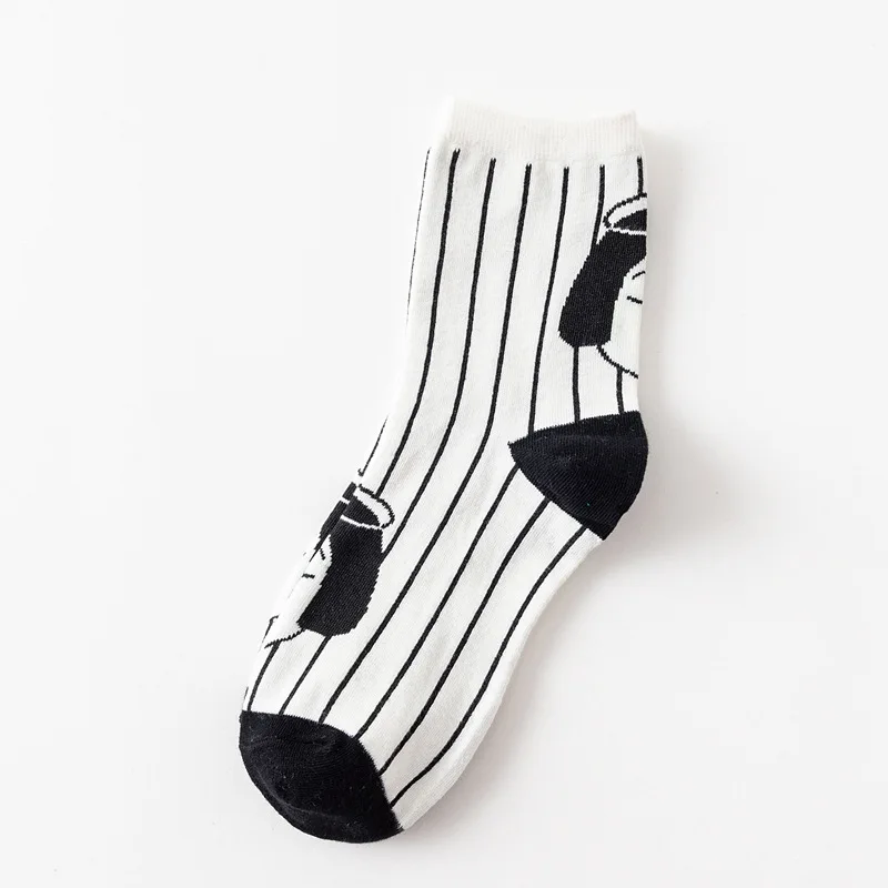 Autumn-Winter-Funny-Socks-Women-Cotton-Cartoon-Cute-Socks-Long-Letter-Harajuku-Woman-Socks-Ladies-Thick(10)