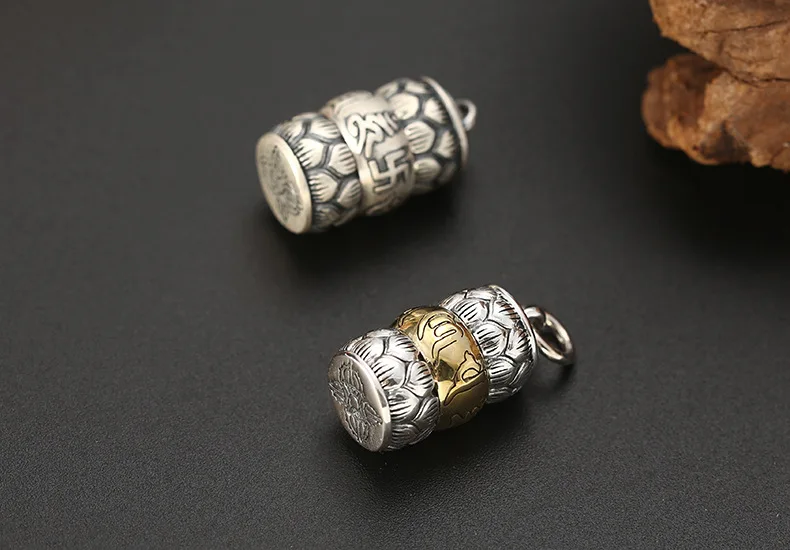 silver-gau-pendant001L