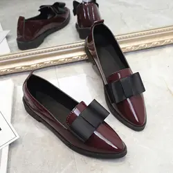2019 Винтаж острый носок женские туфли на плоской подошве обувь без шнуровки женские кожаные красные, черные туфли-мокасины для женщин;