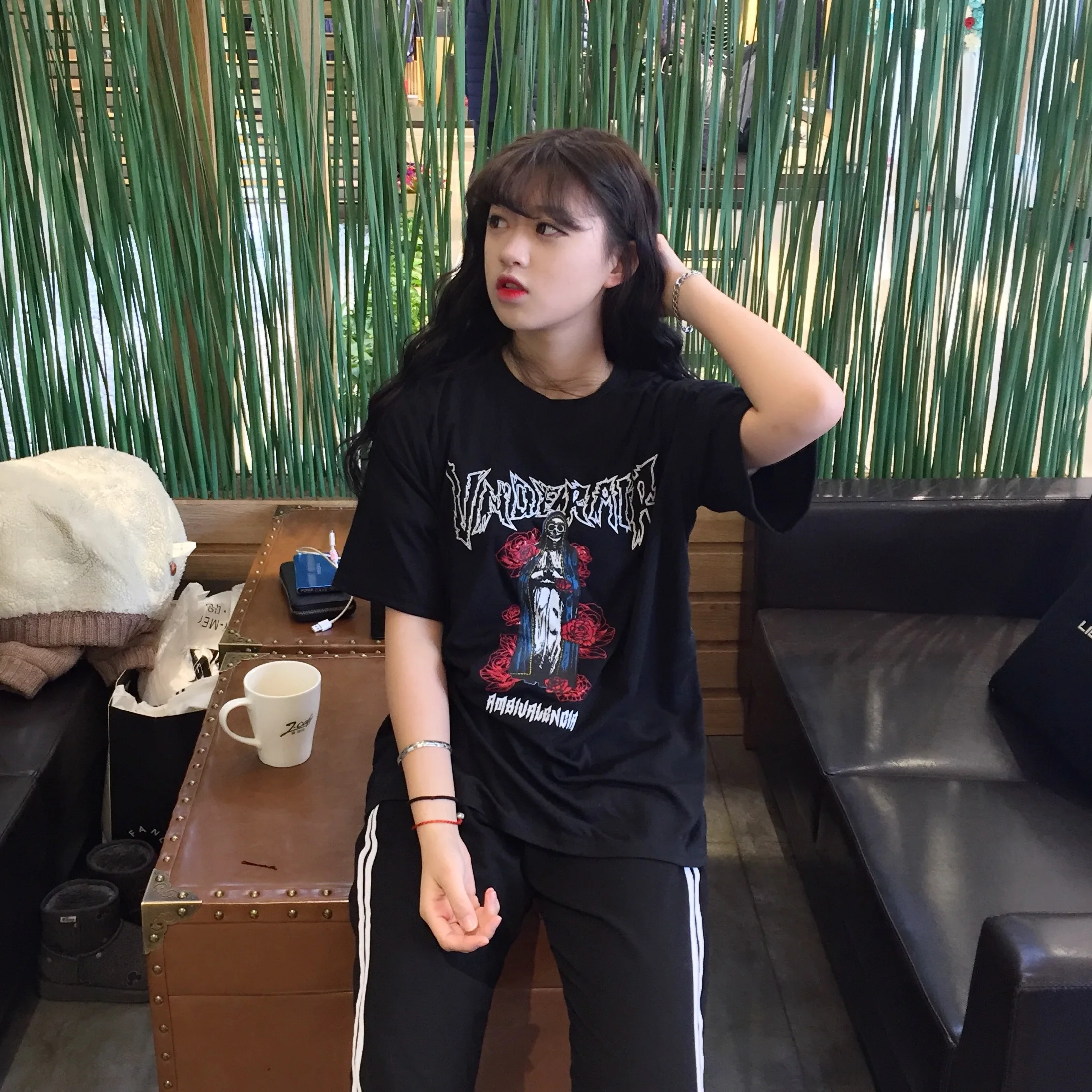  Halajuku Cartoon Style Printed Rose Loose Black Big Short Sleeve Female T-shirt