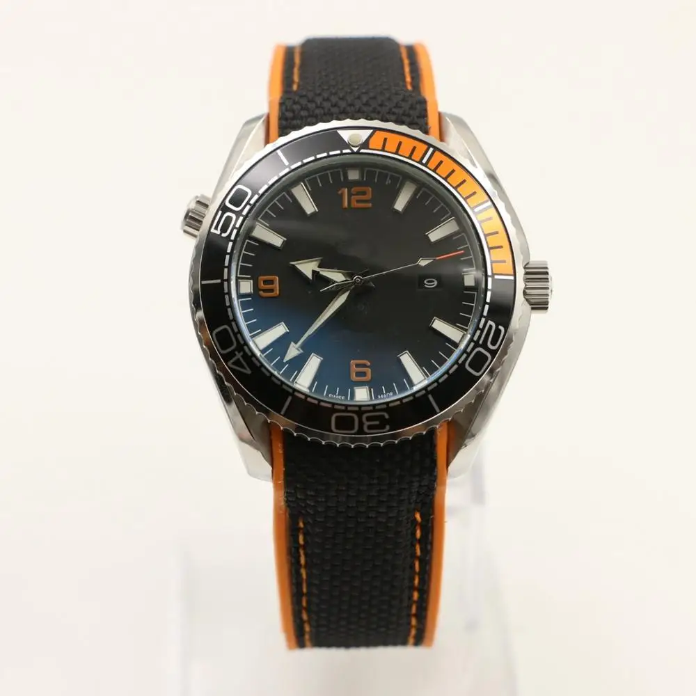 

Top brand aaa watch Sea Master series 215.32.44.21.01.001 44 mm black dial rubber strap date automatic mechanical men wristwatch