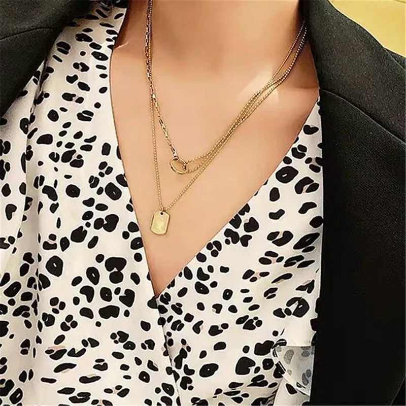 

2019 New Arrivall Women Pendant Necklaces Vintage Link Chain Multi-layer Necklace Beauty Head Square Coin Clavicle Necklace