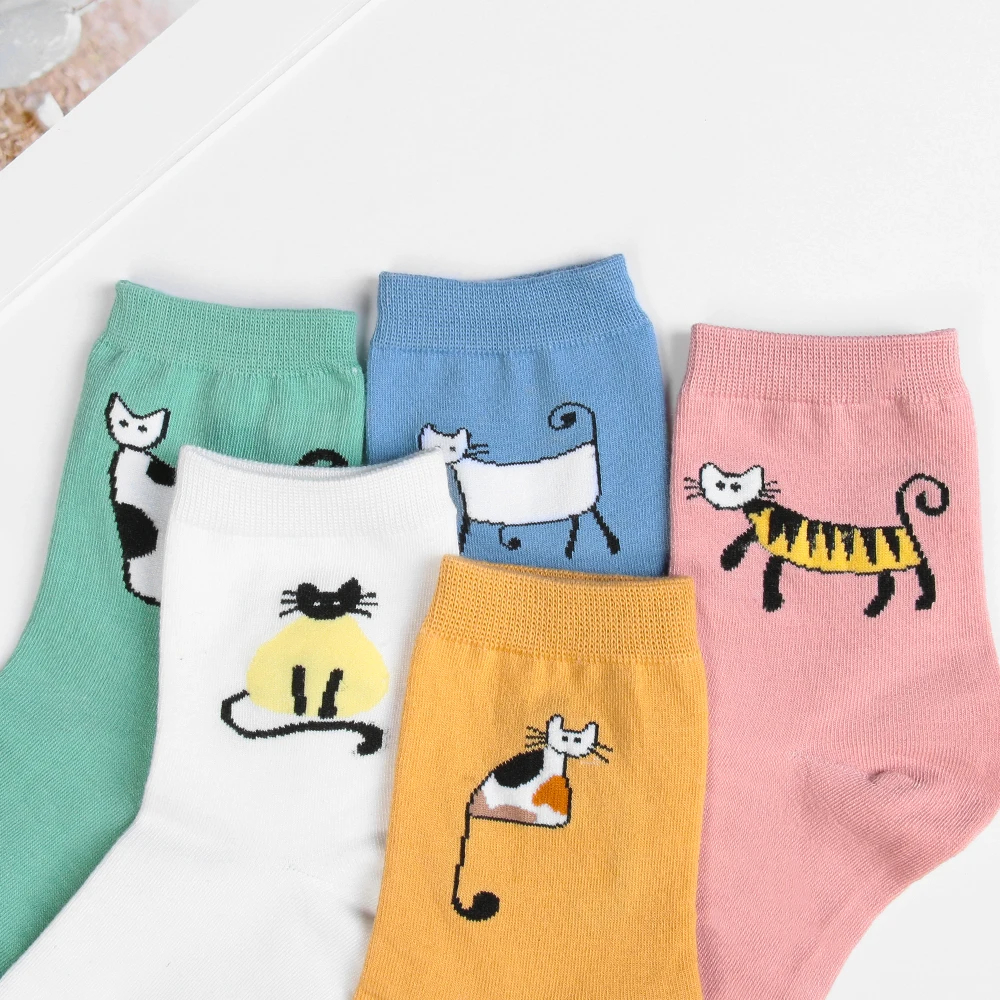 

Fashion Cartoon Animal Cute Short Socks Women Harajuku Cute Patterend Ankle Socks Hipster Skatebord Ankle Funny Socks Female