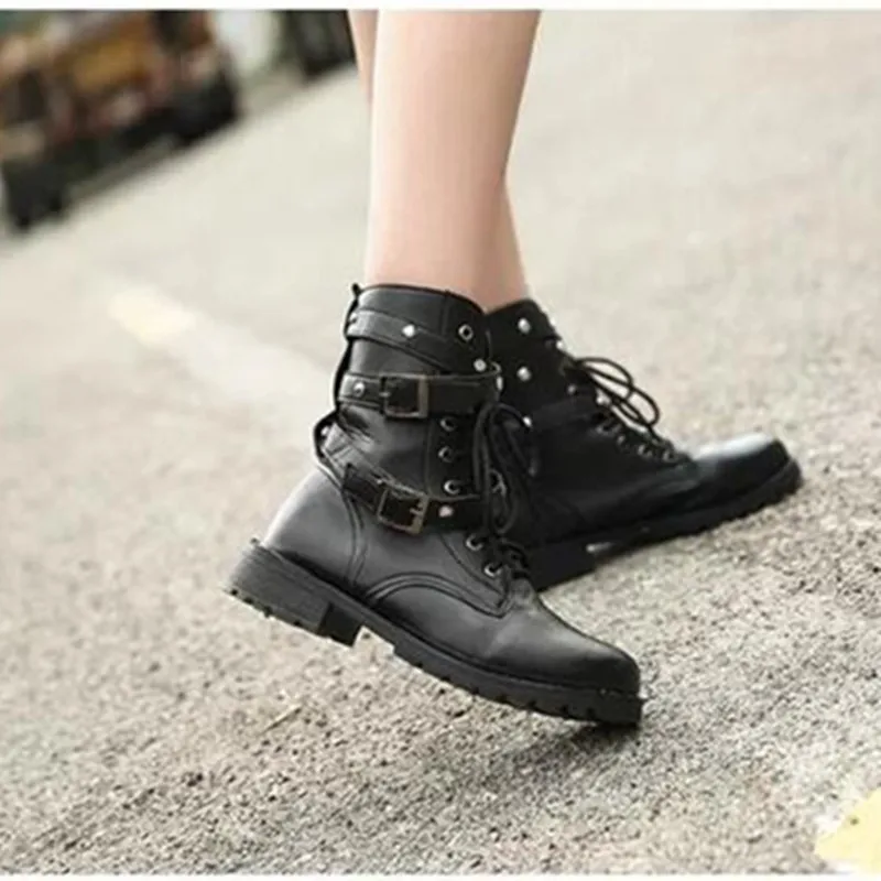 

SWYIVY Shoes Women Boots Rivet Ankle Boots For Women 2019 Autumn Casual Female Shoes Woman Vintage Motorcycle Boots Leather Punk