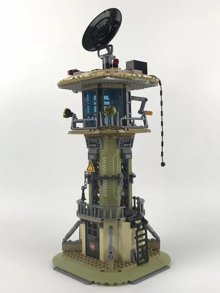 651 шт. Черное золото Военная Униформа армии лагерь башня Watchtower Building Block кирпич DIY