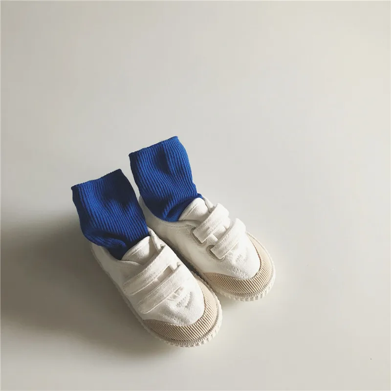 9579047993_918428038