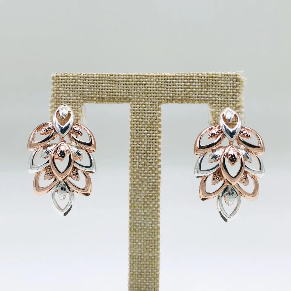 Viennois 2018 Rose Gold / Gold Color Hollow Stud Earrings For Women Metal Geomertic Earrings Female Wedding Party Jewelry