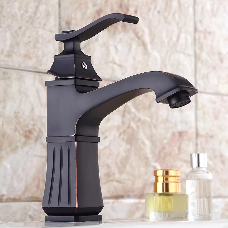 

Continental Hot and Cold Basin Bathroom Diamond Faucet Black Faucet Hot and Cold Waterfall Faucet Kitchen Faucet YU02