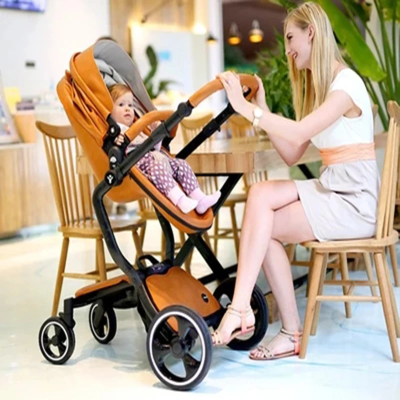 

The two-way newborn stroller can sit on the leather reclining the sleeping basket with a simple design and a noble temperament.