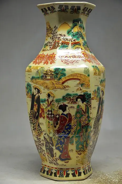 

9.06 "/The ancient Chinese famille rose porcelain hand painting beautiful vase