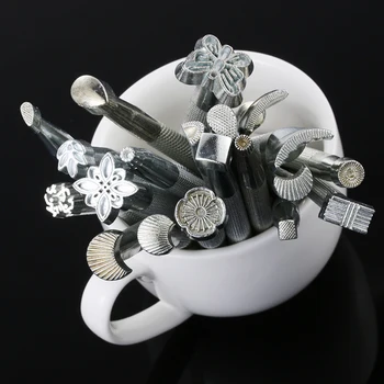 

20 Styles Metal Carving Leather Craft Stamps Leather Working Saddle Making Tools Leather Stamping Solid DIY Printinting Stamping