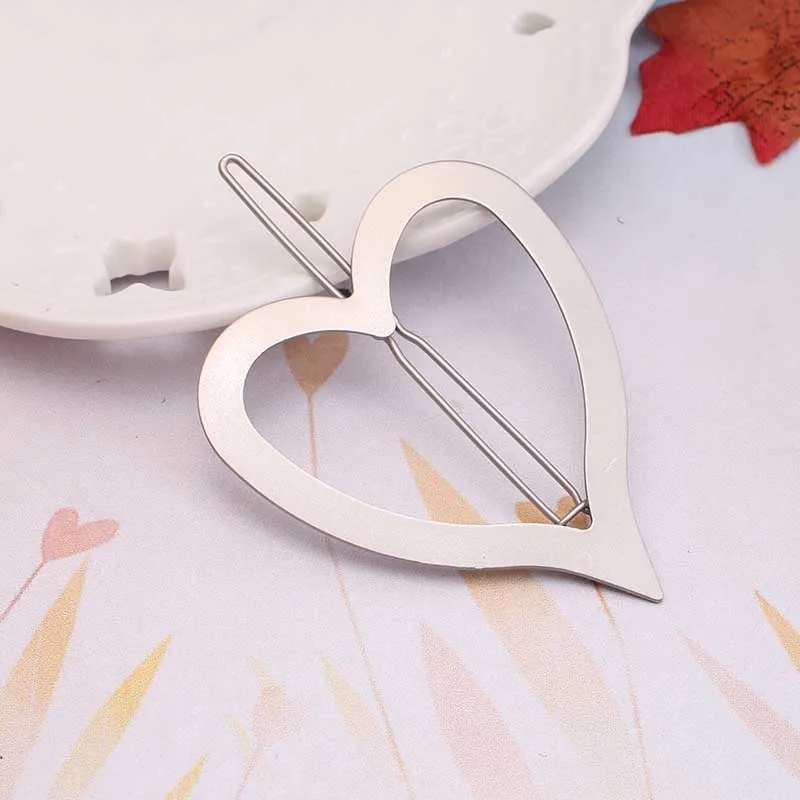 

M MISM 2019 New Fashion Metal Poker Hairpins Heart/Flower/Square Hollow Geometric Hair Clip Barrettes Women Hair Accessories