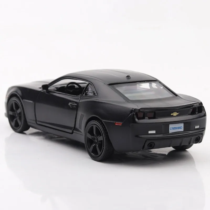 Новинка 1:32 модель автомобиля Camaro из сплава Литые и игрушечные автомобили