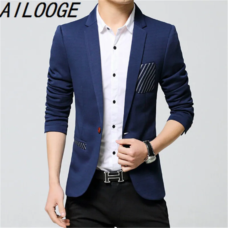 men's blazers Designer Men's Blazers. Complete your formal outfit with a blazer from one of the greatest global brands, or opt for a style from a new designer making waves in the fashion world.