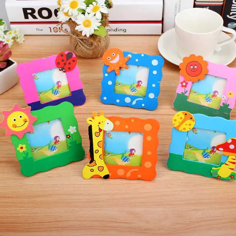 

Mini Photo Frame Square Cute Cartoon Wooden Photo Frame Kids Birthday Party Favor Gift Home Decoration Christmas Halloween