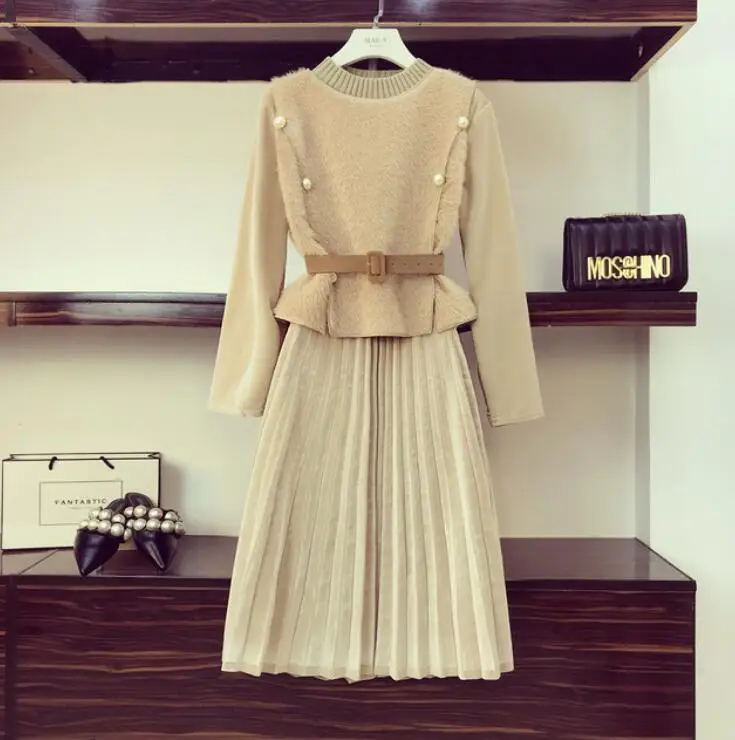

2019 New Fashion Plush Velvet Jacket + Gold Velvet Dress In Women's Two-piece Set Autumn Winter Girls Ladies Dress Suit Outfits